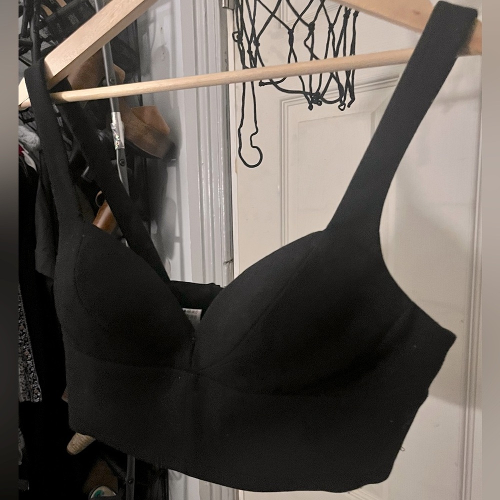 Women’s Michael Kors bra, top with a zipper back